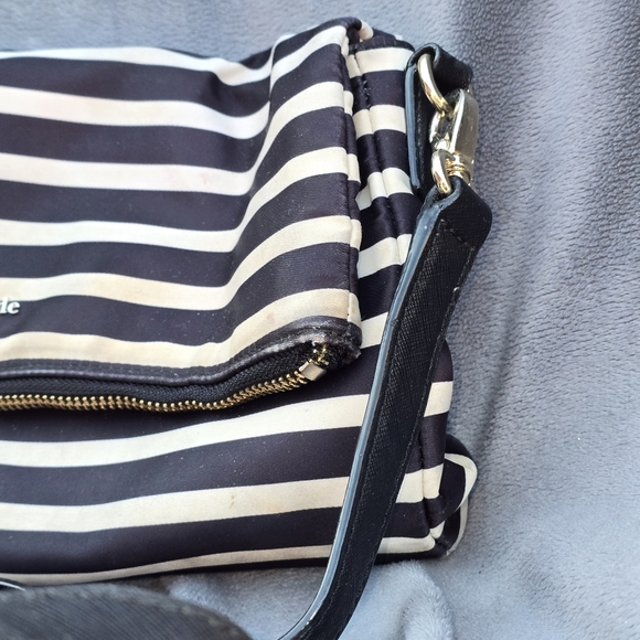 Kate Spade Stripe Foldover Crossbody Bag - Picture 4 of 9